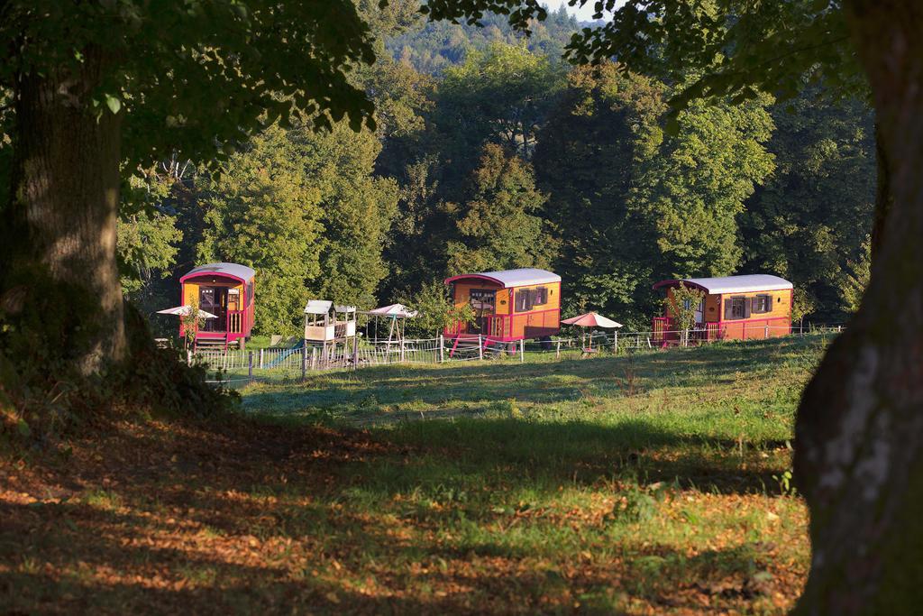 Abbaye Du Palais Panzió Thauron Kültér fotó