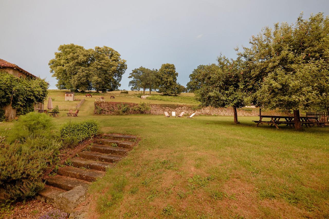 Abbaye Du Palais Panzió Thauron Kültér fotó
